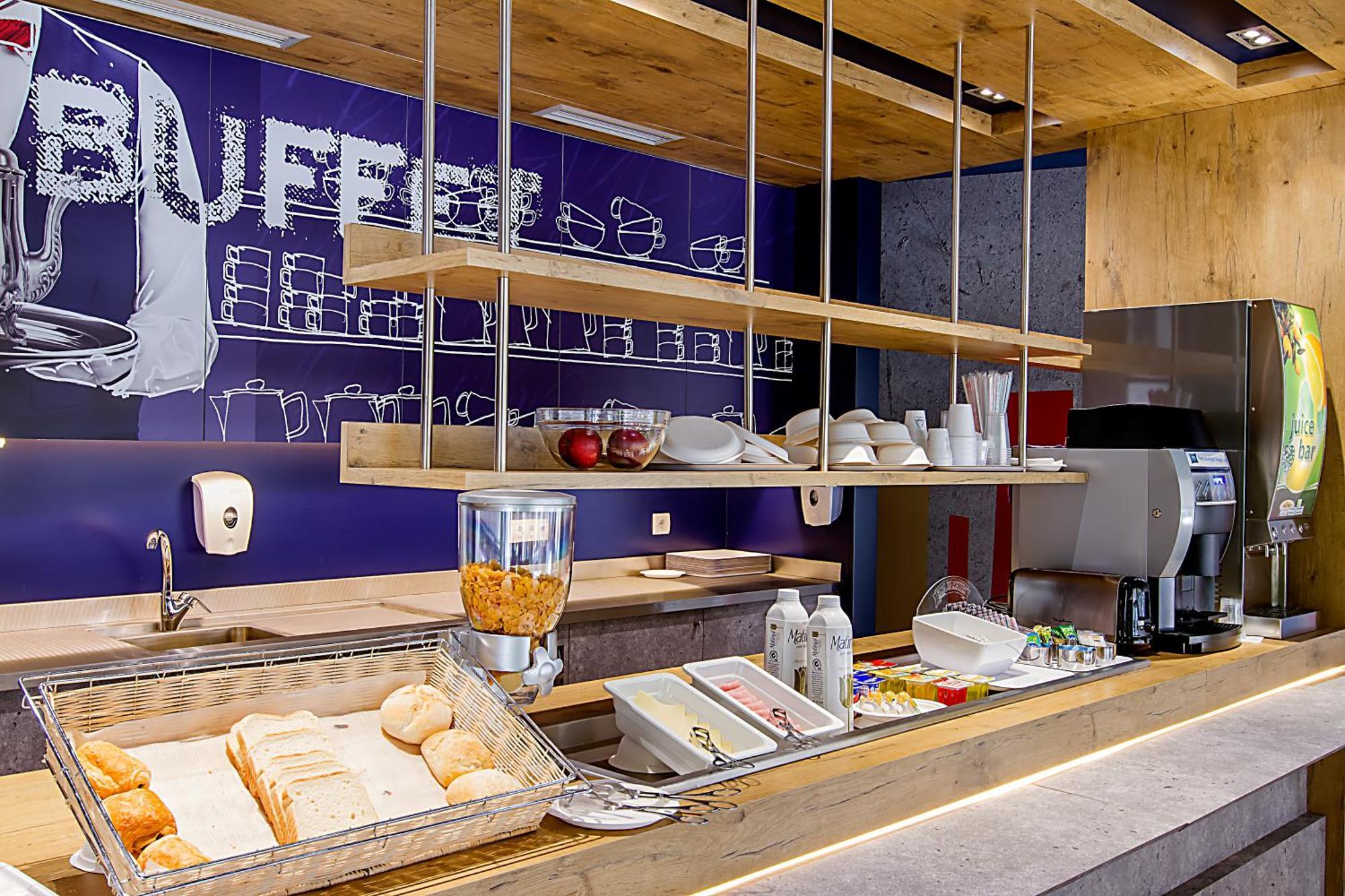 Ibis Budget Braga Centro Dış mekan fotoğraf